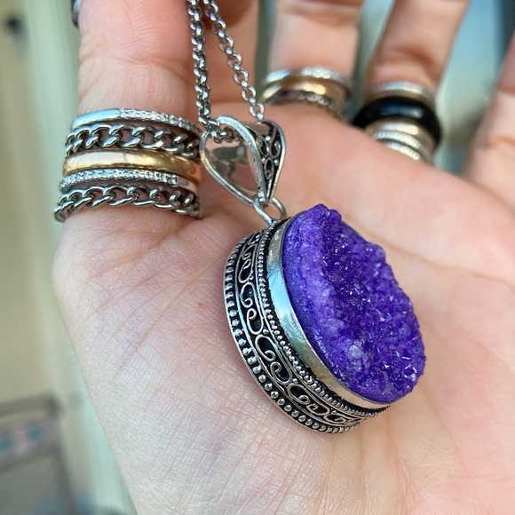 925 Sterling silver purple druzy gemstone necklace - Picture 3 of 8
